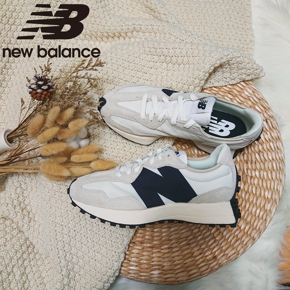 New Balance 327 White/Black Sneakers Women 6W-10W WS327FE